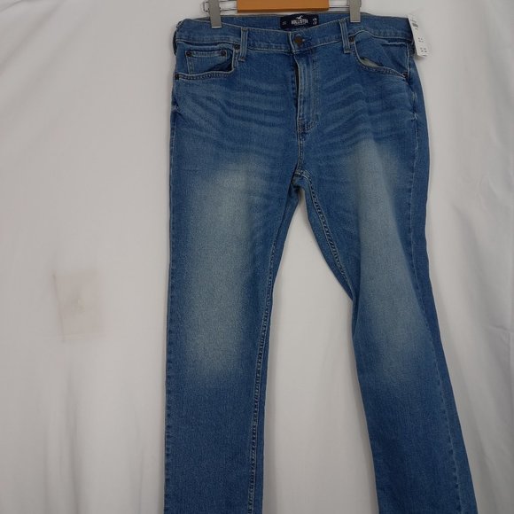 NWT Hollister men's taper fit jeans! - Picture 2 of 4